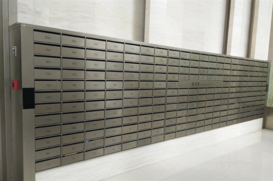 卓越集團(tuán)智能信報(bào)箱與快遞柜應(yīng)用案例