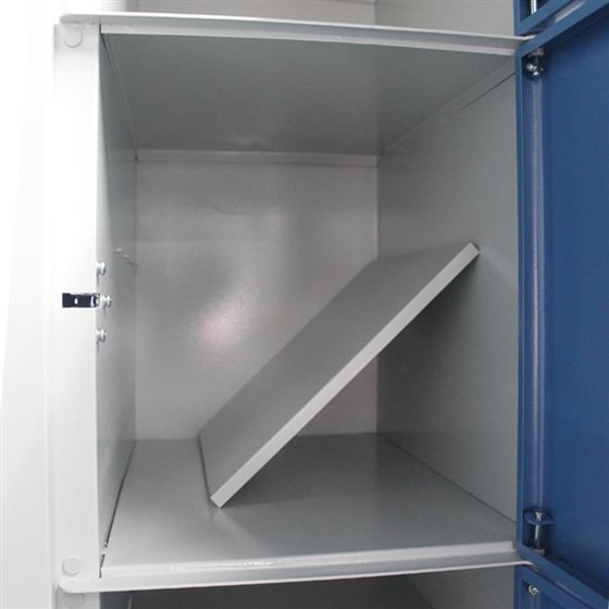 儲(chǔ)物柜細(xì)節(jié)圖