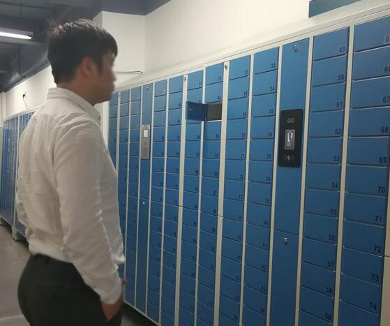 振耀人臉識(shí)別儲(chǔ)物柜